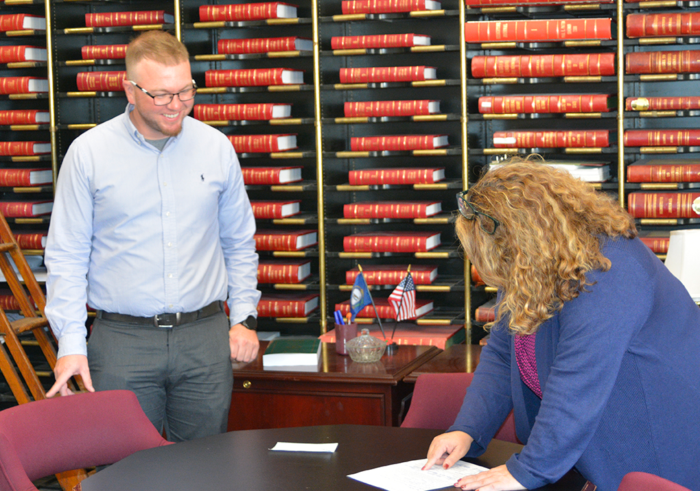 Ryan Stanford files for the 39th Legislative District race.